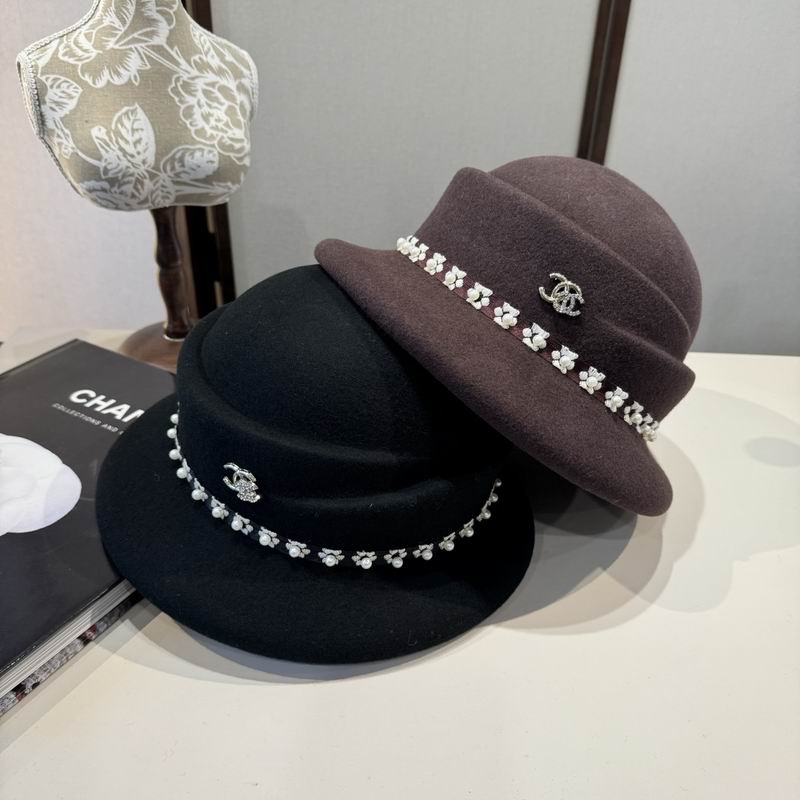 Chanel top hat 090808